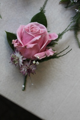 Keano rose buttonhole